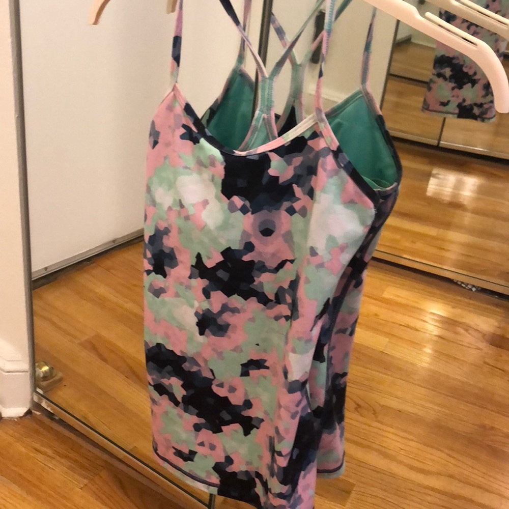 Lulu lemon tank